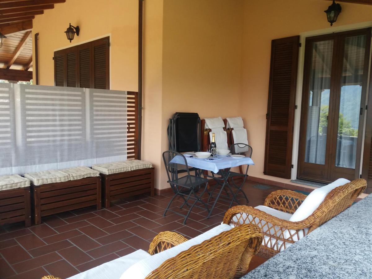 Casa Intignano - Camera Con Bagno E Portico Vista Lago Тремеццо Екстер'єр фото